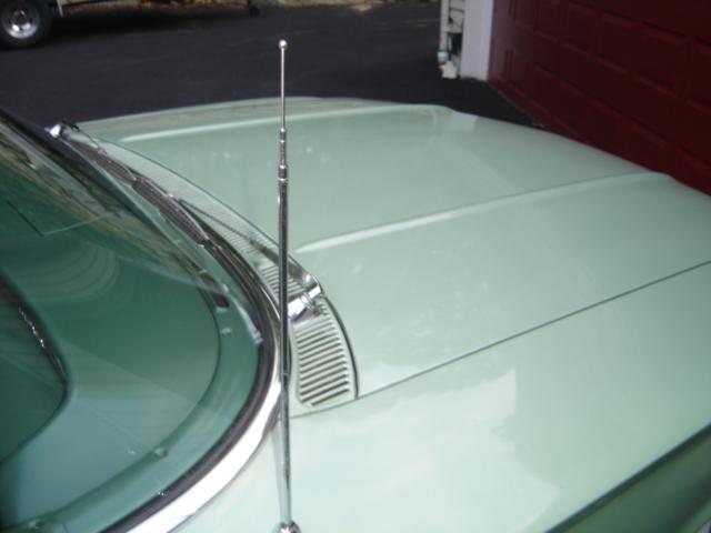 1960 impala 4dr sedan grn 59.JPG